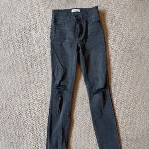 Madewell black/dark gray skinny jeans